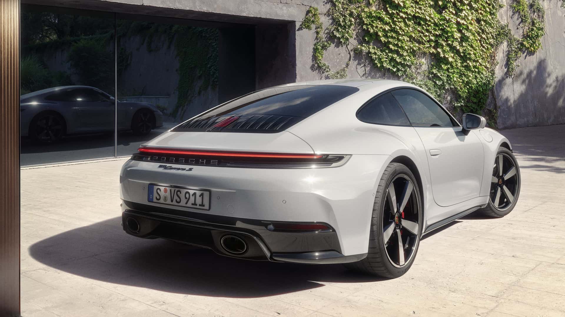 Intérieur de la Porsche 911 Carrera S 2025