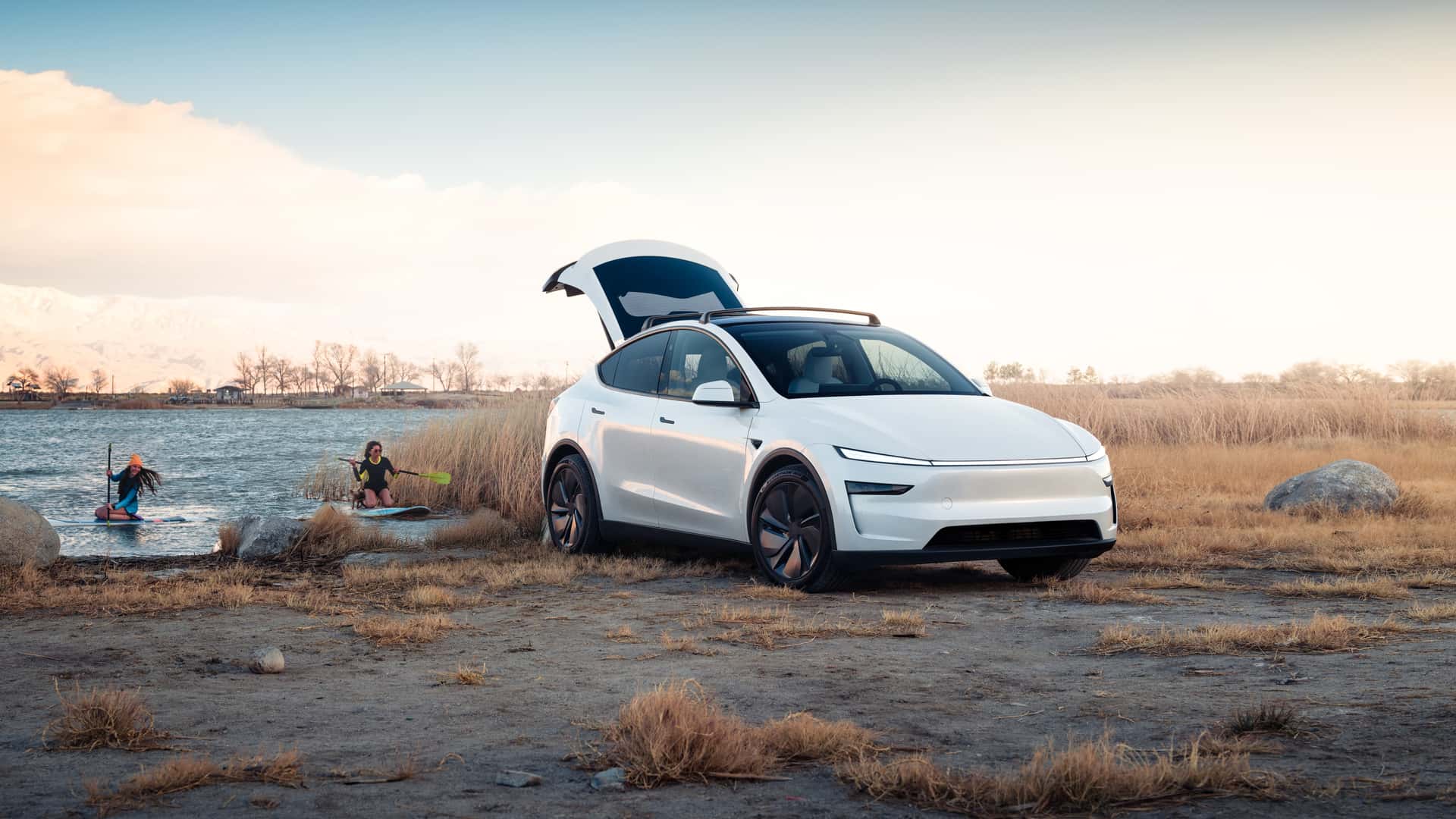Обновленный кроссовер Tesla Model Y Juniper - вид 1