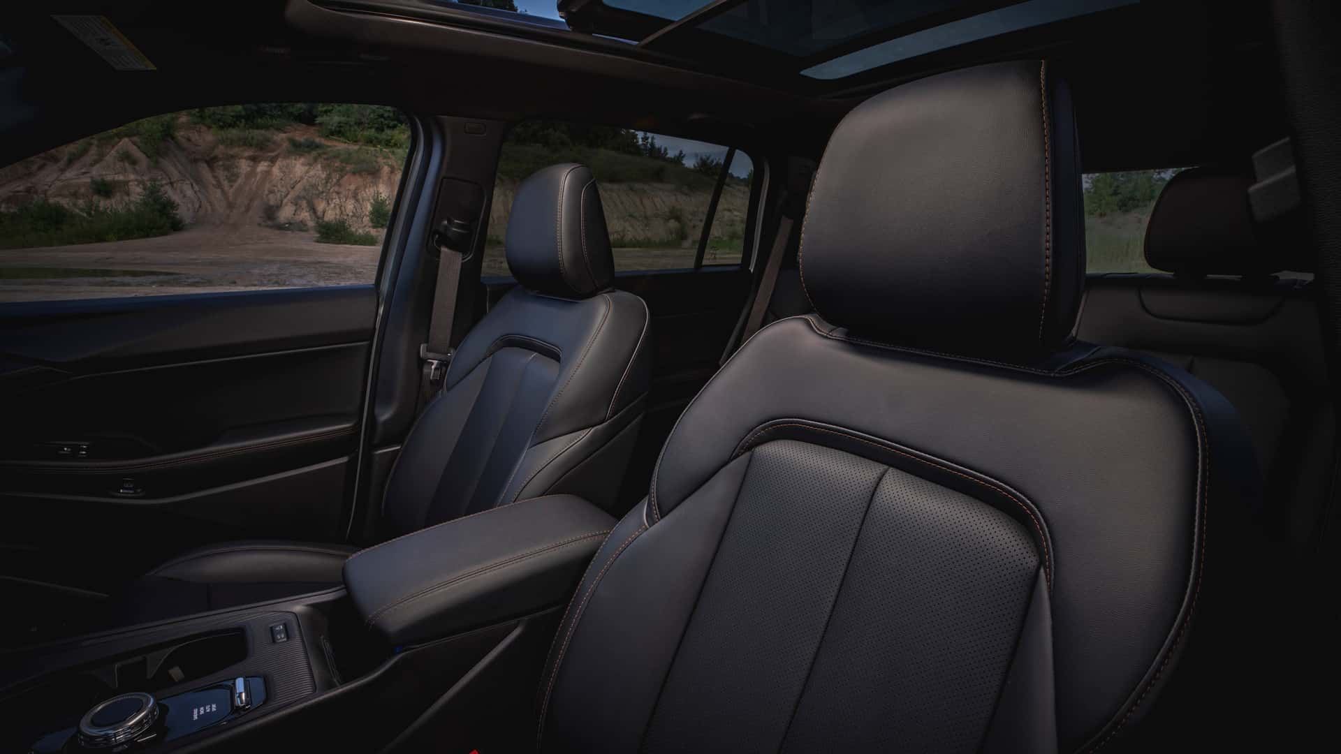 Сидіння нового Jeep Cherokee 2026