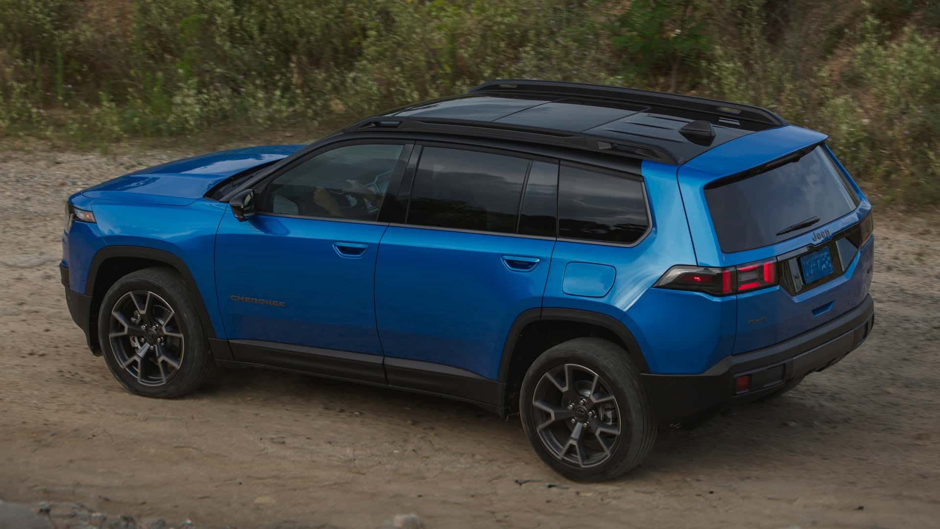 Новий Jeep Cherokee 2026, вид ззаду