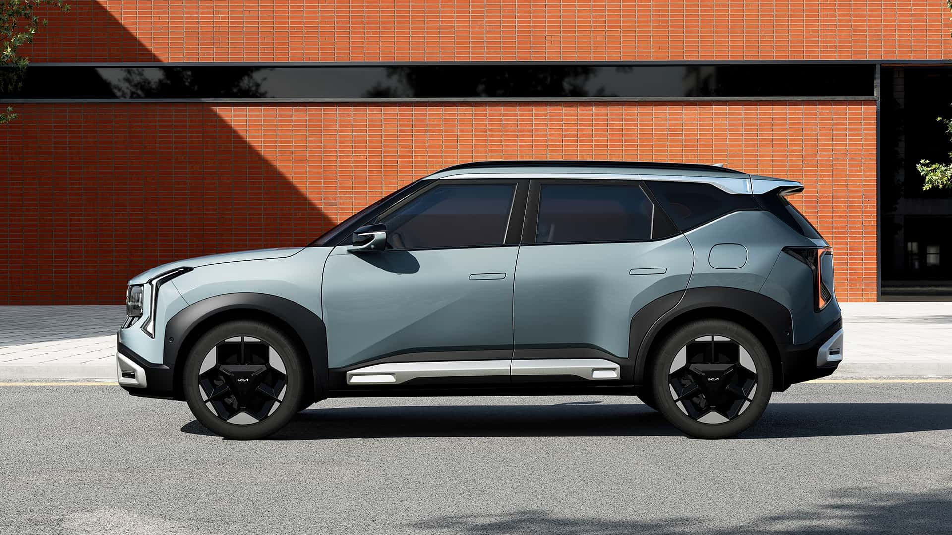 Side view of the Kia Seltos 2027