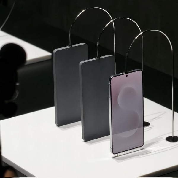 Galaxy S25 Edge smartphone on display at the show