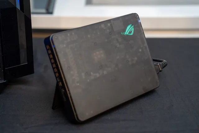 Compactness of the Asus XG Mobile 2025