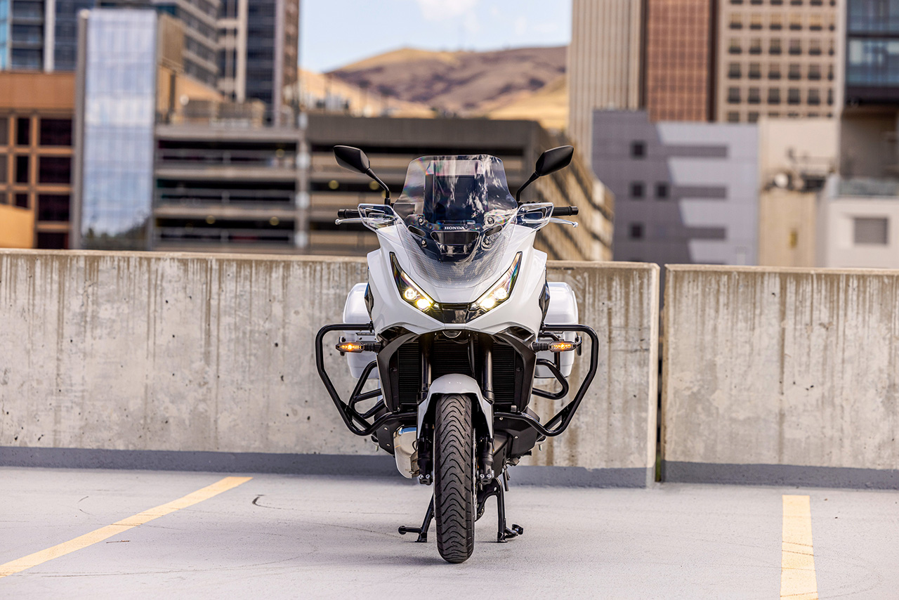 Honda NT1100 Police мотоцикл 14