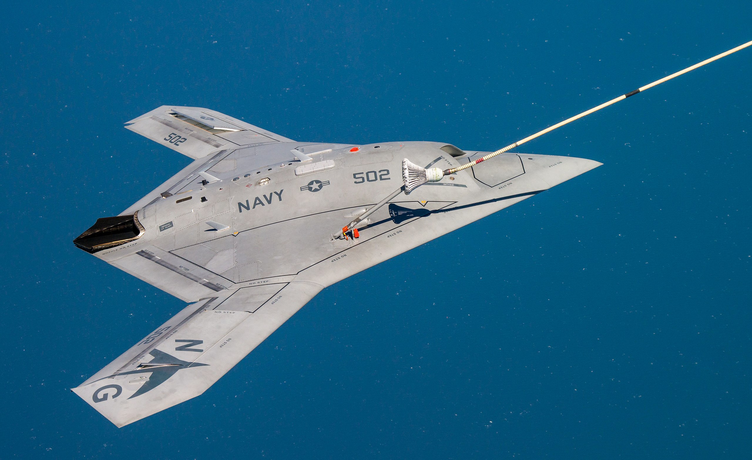 В Китае замечен таинственный стелс-беспилотник, похожий на Northrop Grumman X-47B – есть три версии, что это может быть-8