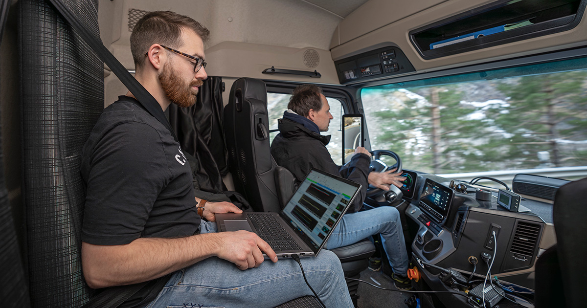 Le camion Mercedes-Benz GenH2 à l'épreuve de l'hiver