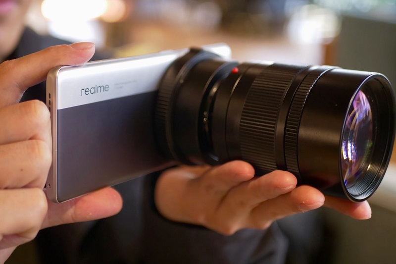 The process of taking pictures with the new Realme smartphone