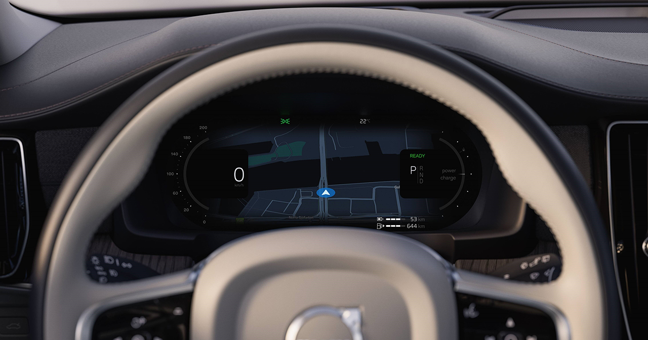 Larger multimedia system screen on the updated Volvo S90