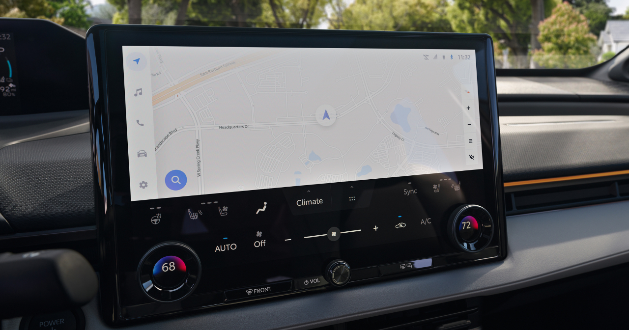 Centre console of the redesigned Toyota bZ