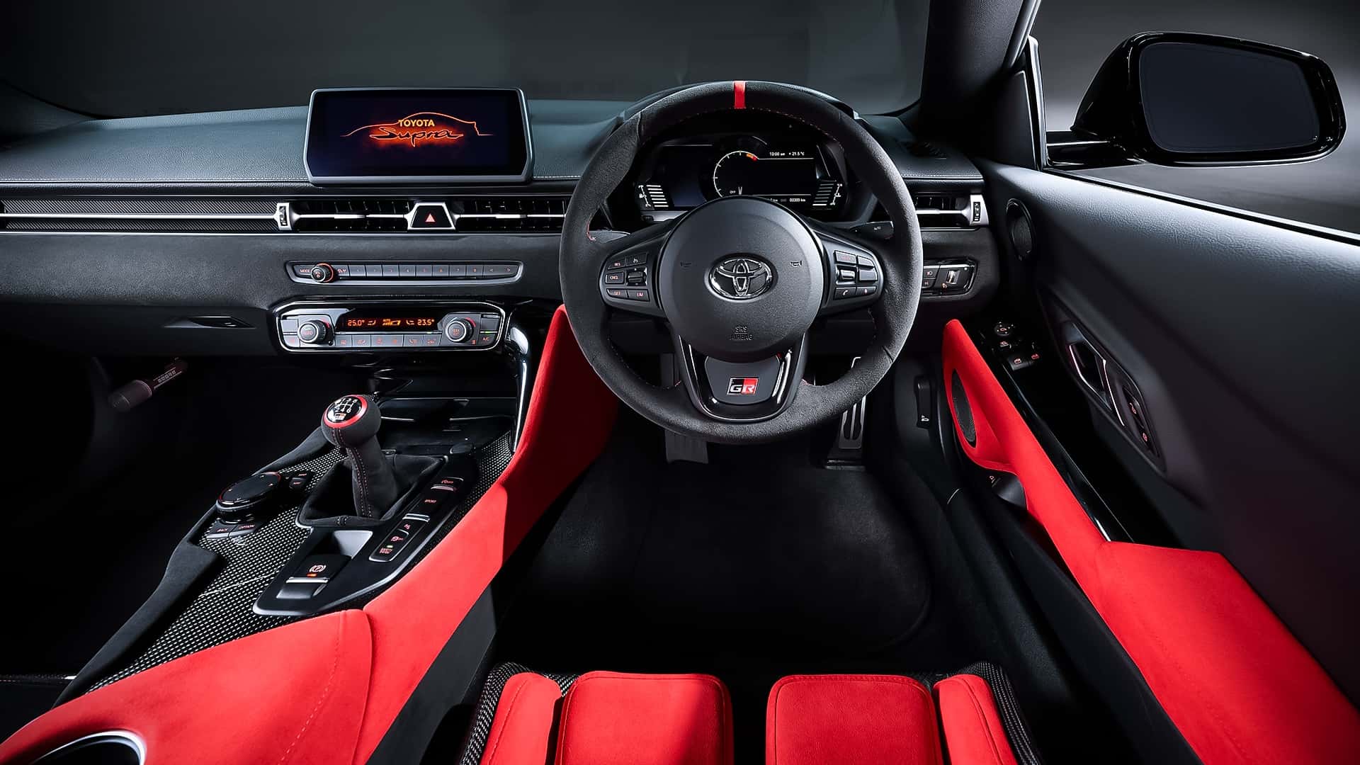 Колесо Toyota Supra Final Edition крупним планом