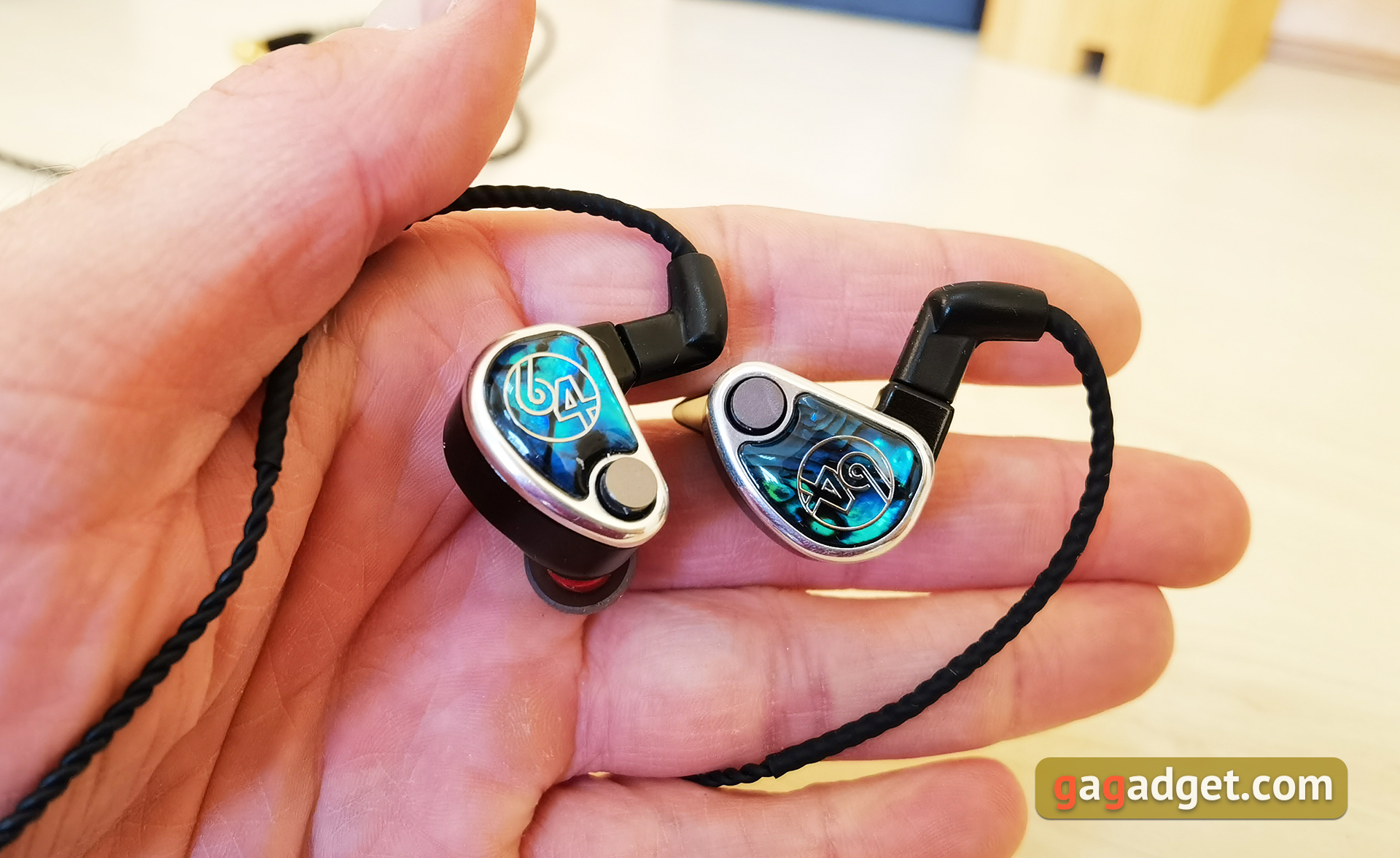 Обзор 64 Audio Nio: фантастический звук и где он обитает-7