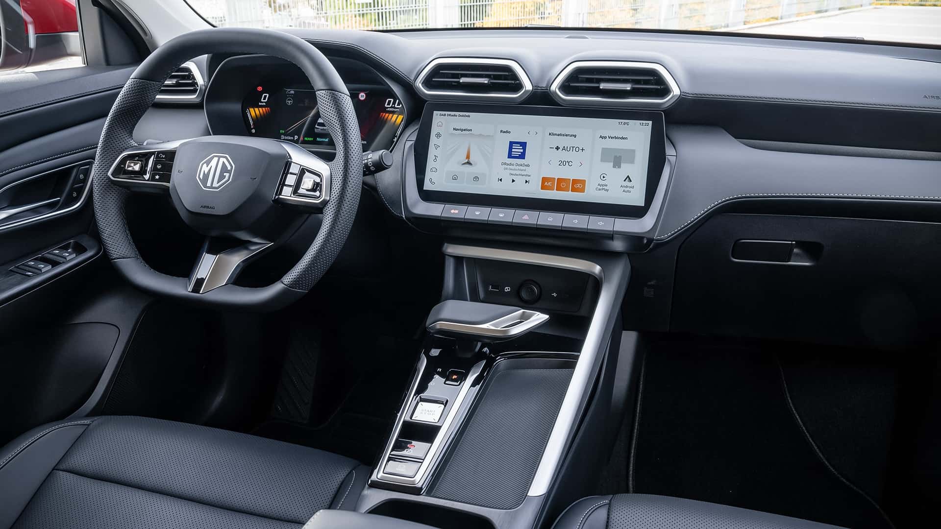 MG ZS interior details