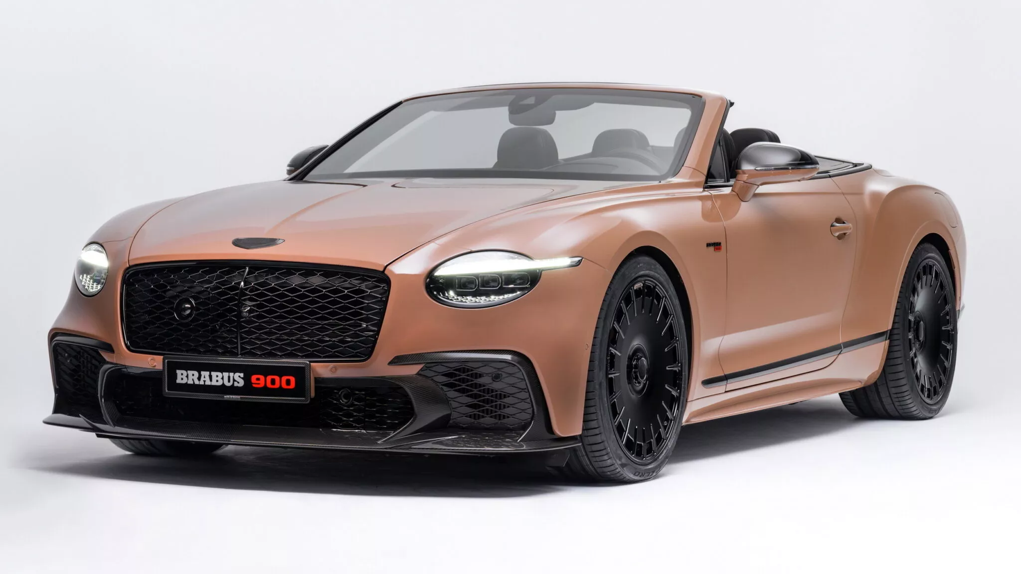 Закритий і відкритий кузов моделей Brabus