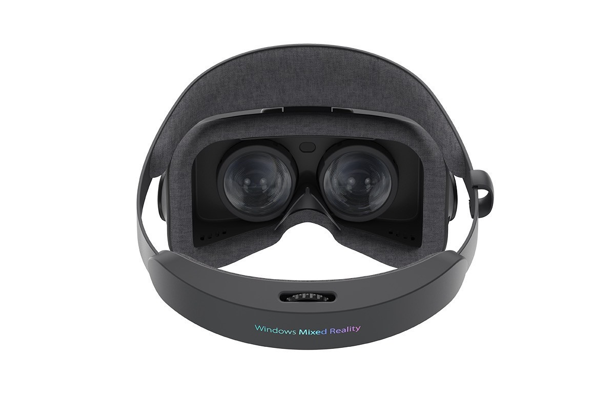 ASUS-Windows-Mixed-Reality-Headset-2.jpg