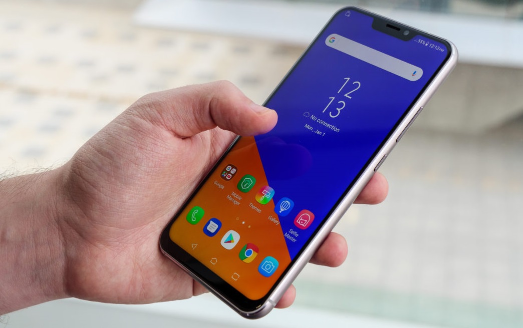 ASUS-Zenfone-5MWC-2018.jpg