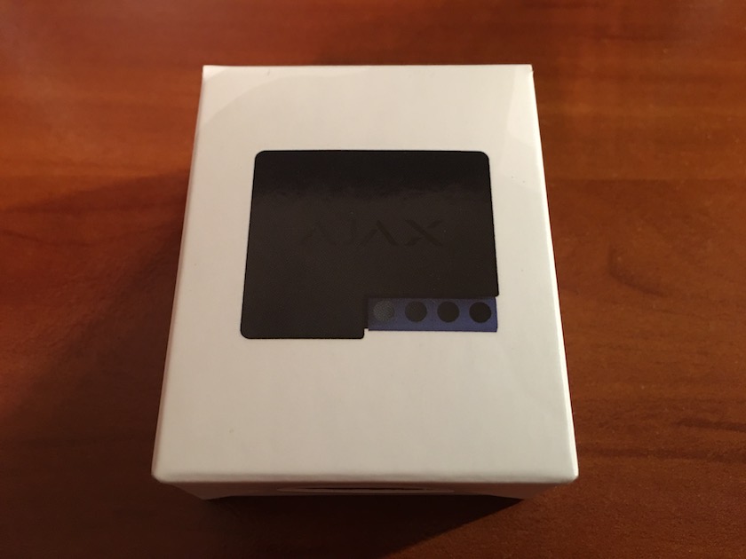 Упаковка WallSwitch