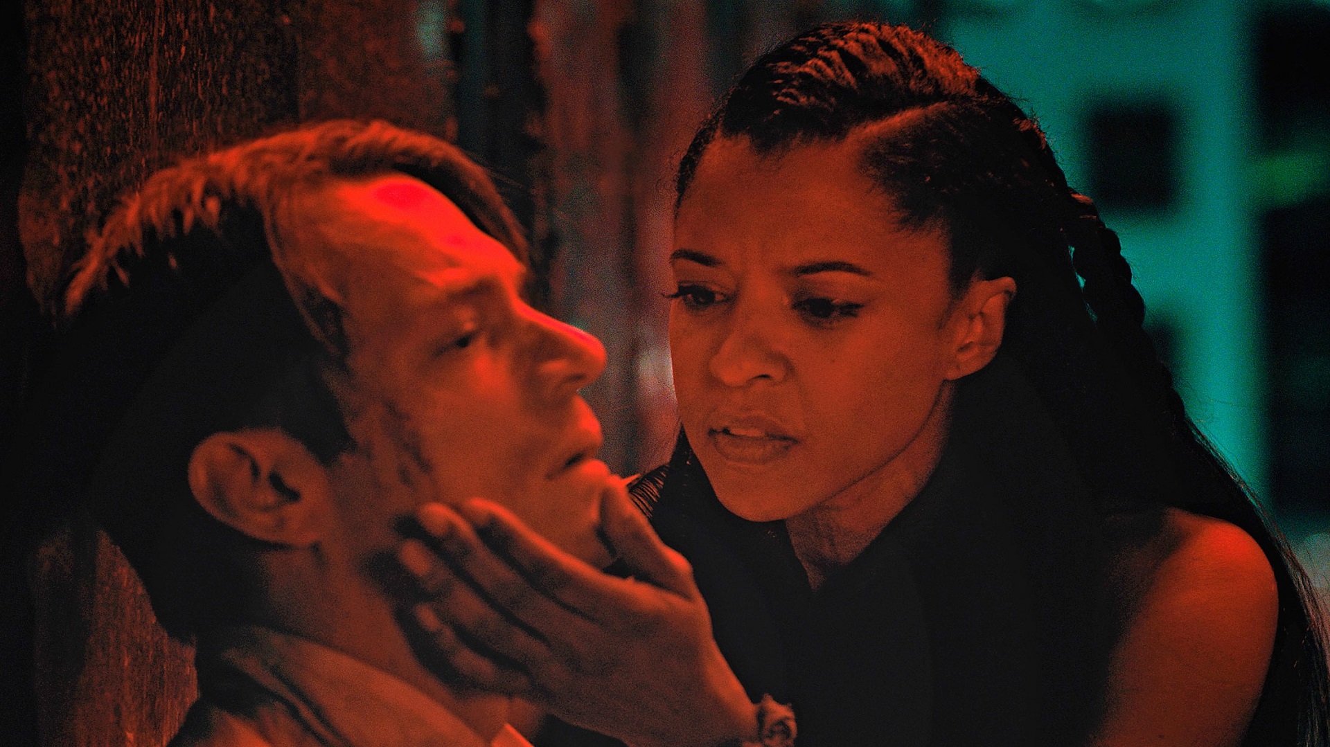 Altered-Carbon-12.jpg