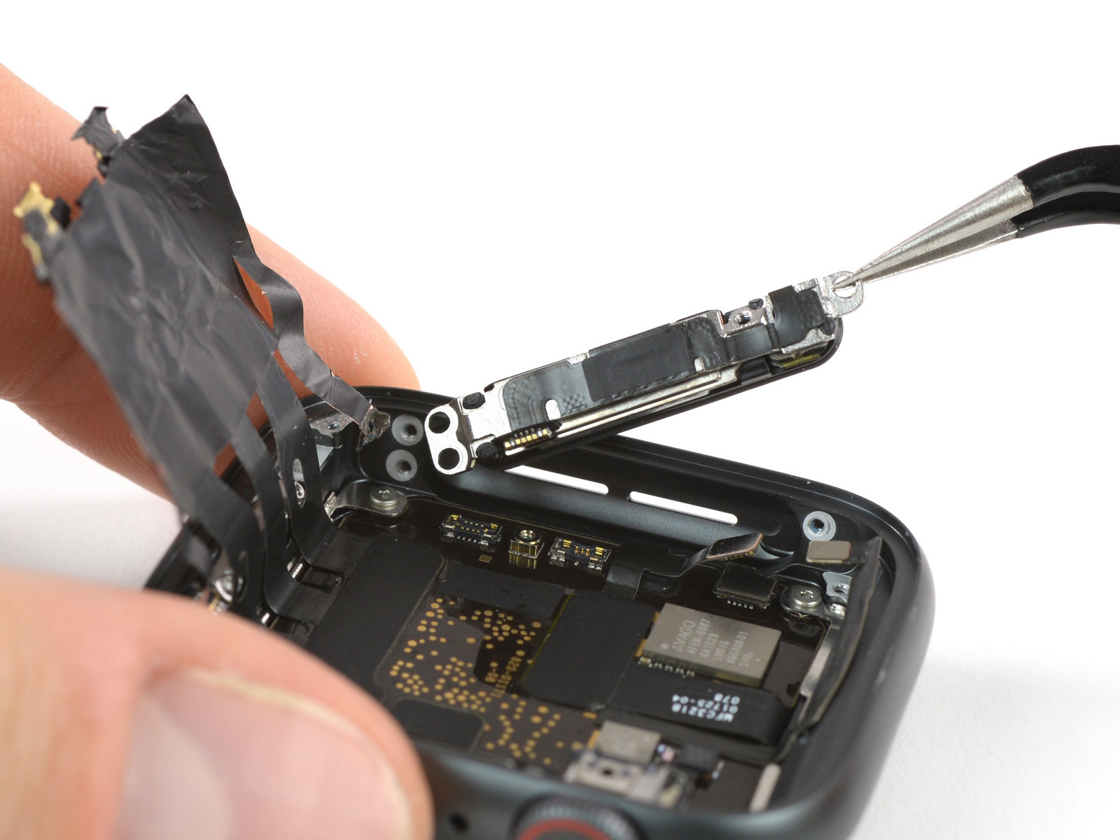Apple Watch Series 4 iFixit 3.jpg