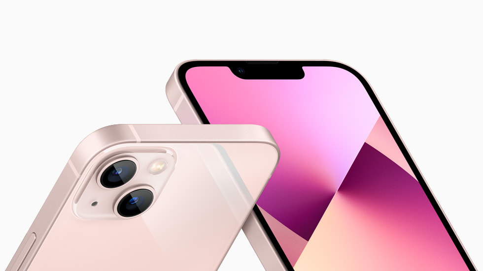 iPhone 13 все ще популярний: чому люди обирають смартфон 2021 року