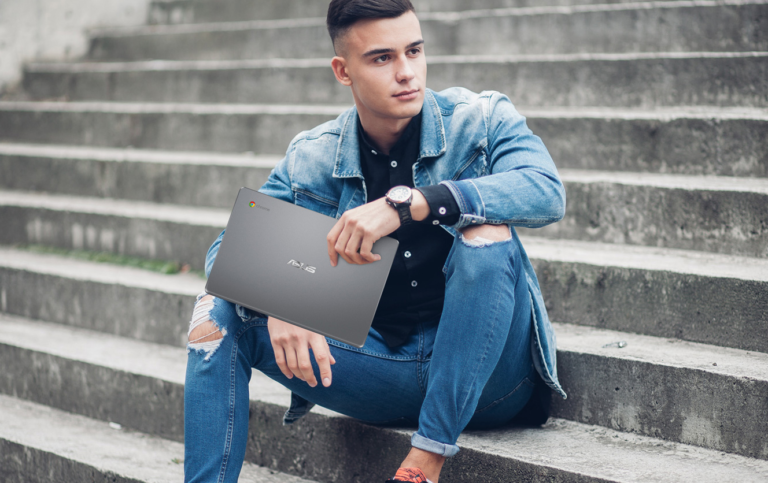 Asus Chromebook 12 C223 2.png