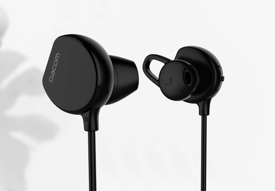 Bluboo_headphones.jpg