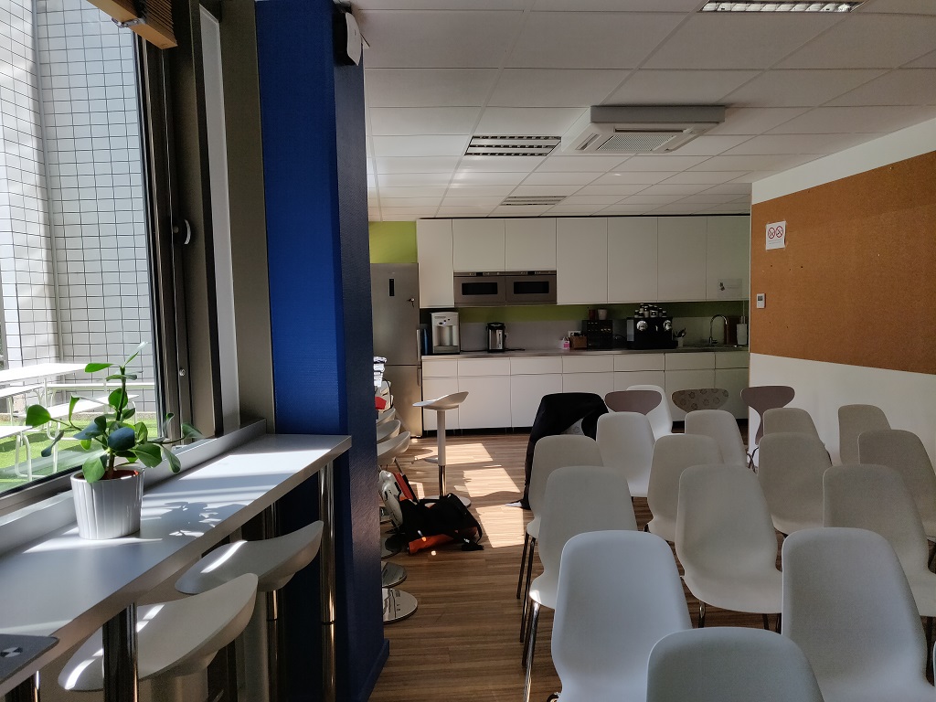 Cafet_OnePlus6_DxOMark.jpg