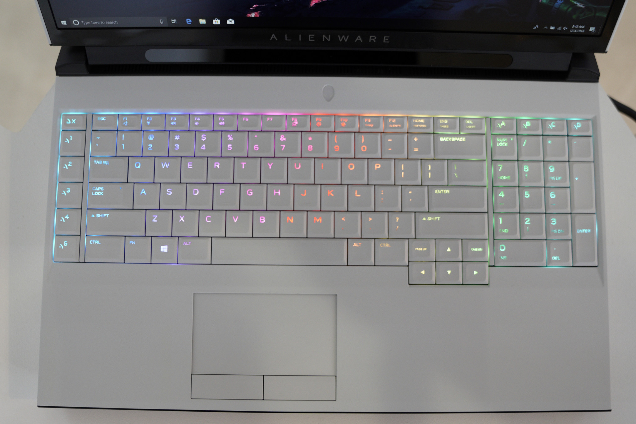 Dell-Alienware-Area-51m-ces-2019-4.JPG