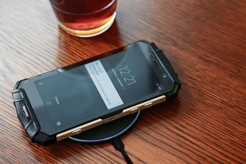 Doogee S60.jpg