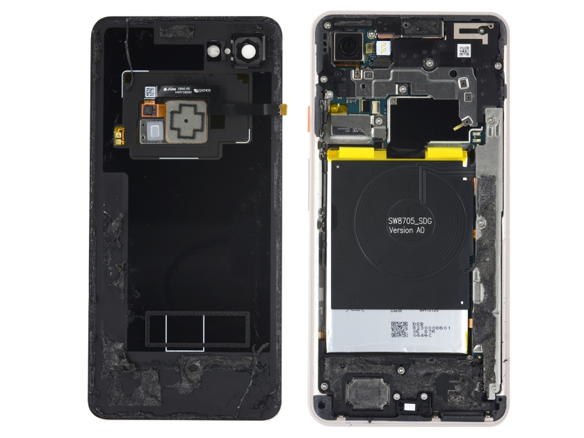 Google Pixel 3 XL Teardown-3.jpg