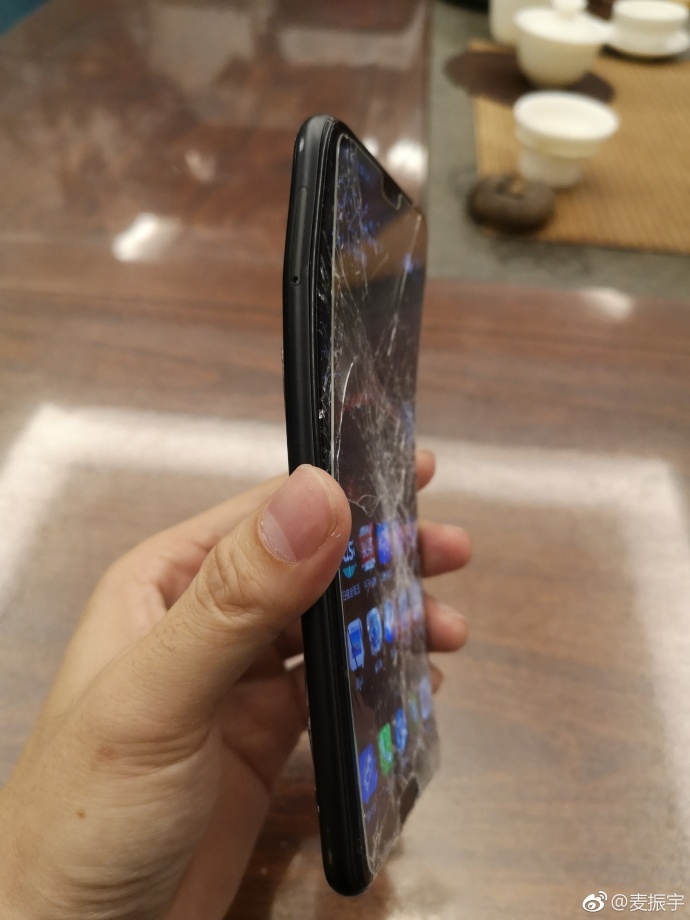 Huawei-P20.jpg