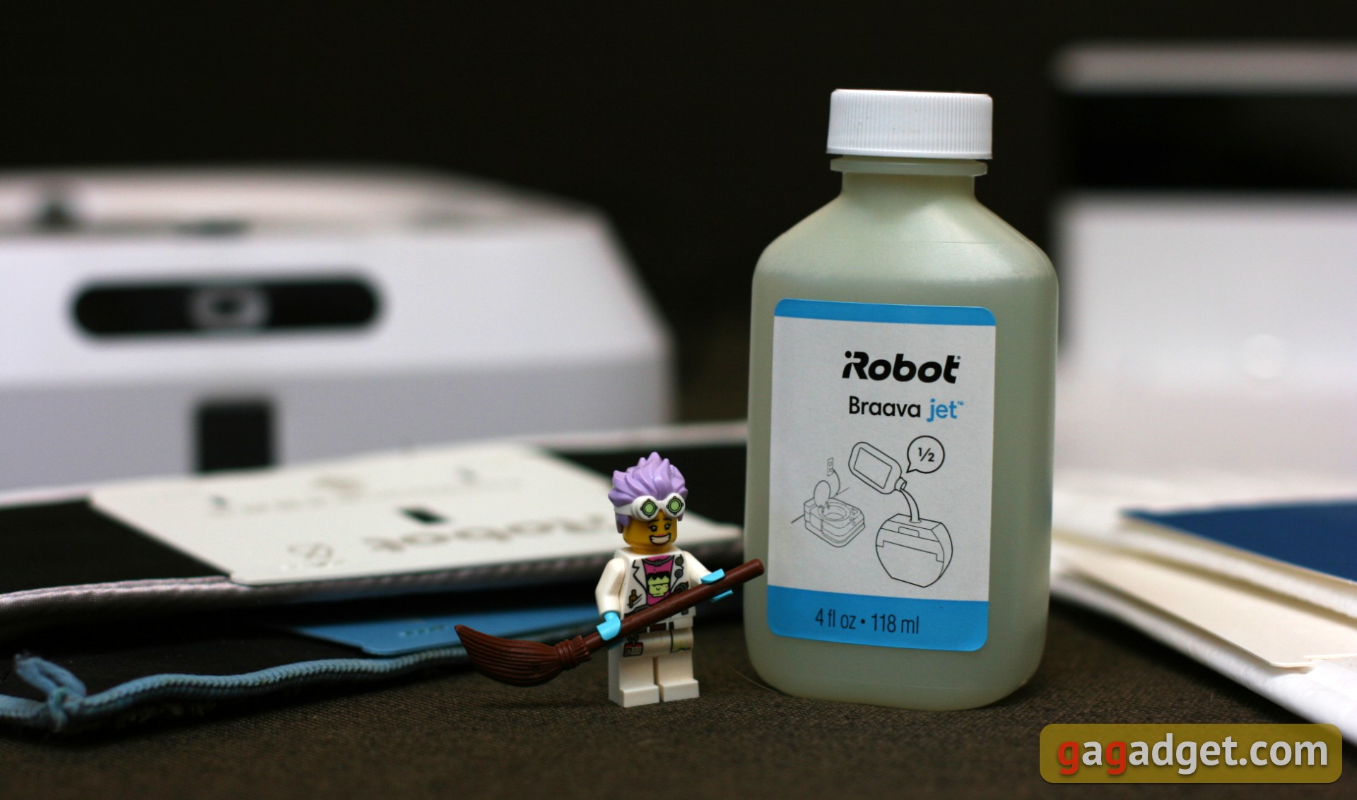 Огляд роботів-прибиральників iRobot Roomba s9+ та Braava jet m6: парне катання-108