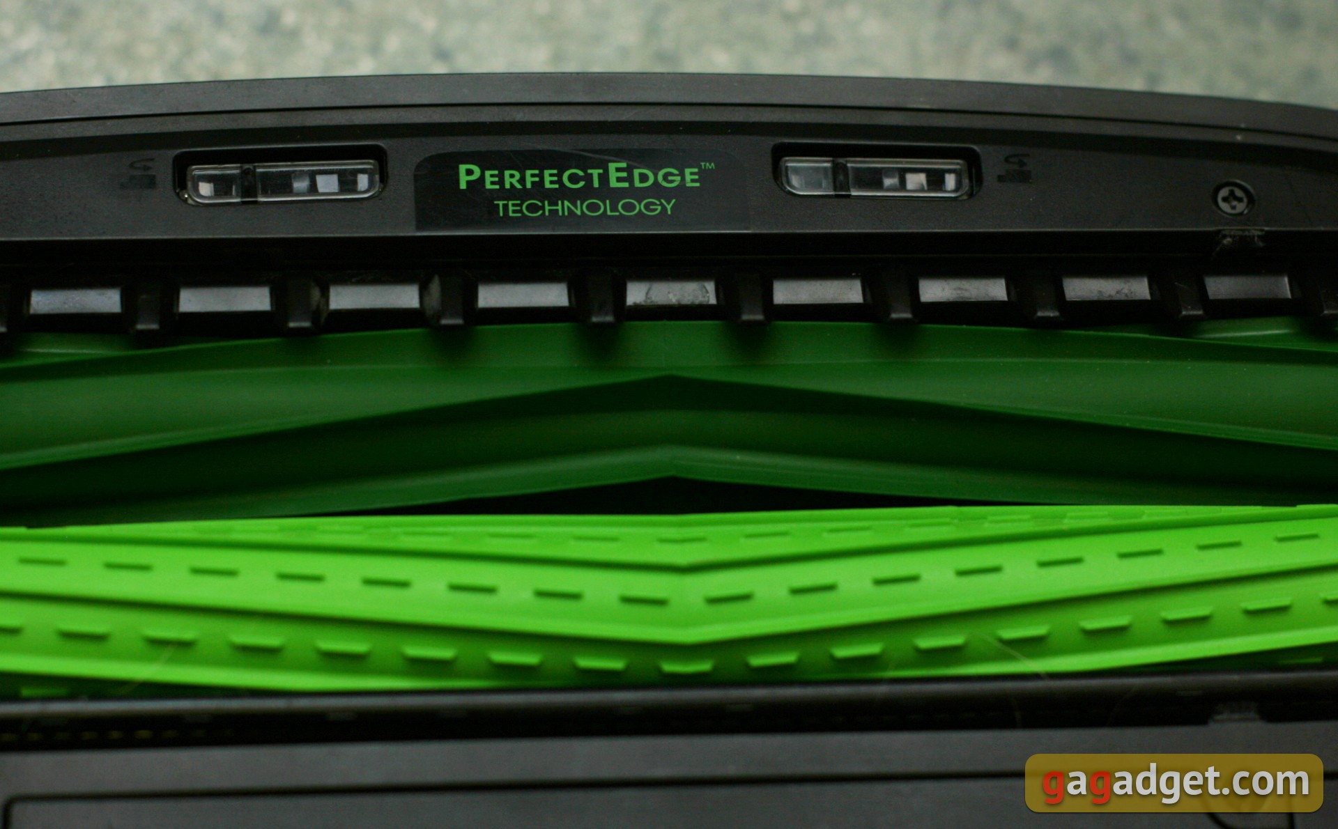 Огляд роботів-прибиральників iRobot Roomba s9+ та Braava jet m6: парне катання-24
