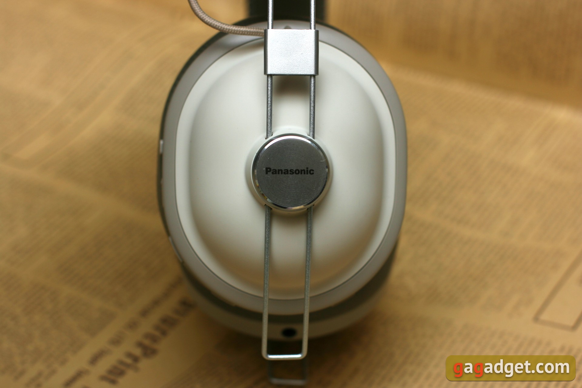 Огляд Panasonic RP-HTX90: ефектні ретро-навушники з шумозаглушенням-15