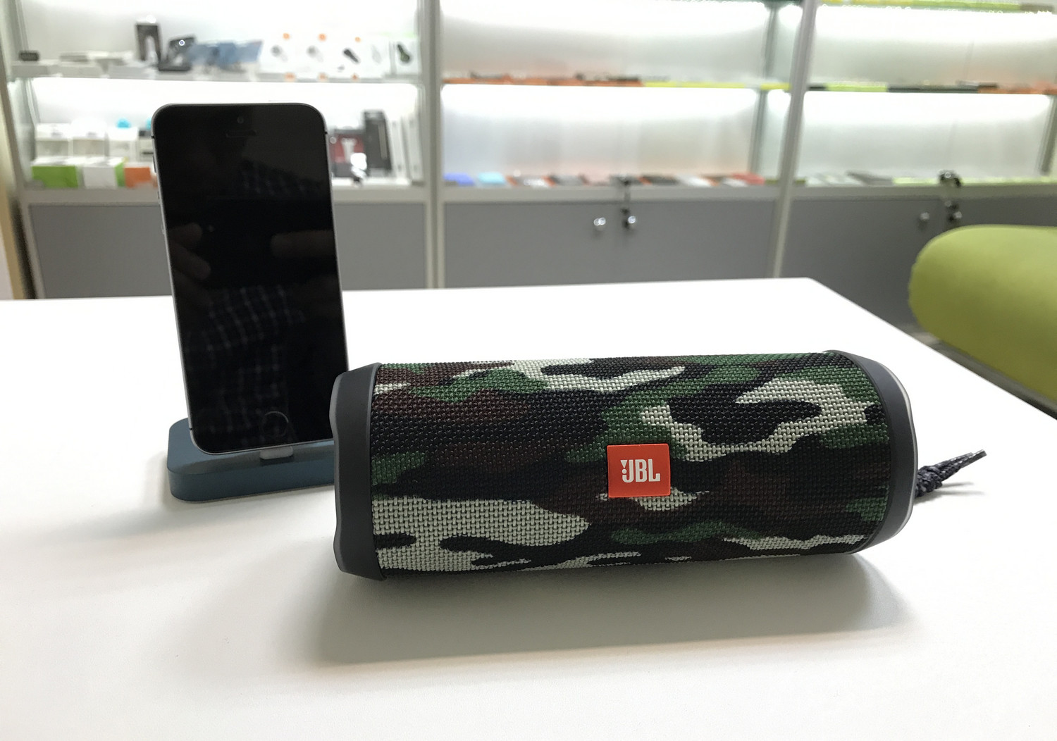 JBL-Flip-4-Image-16.jpeg