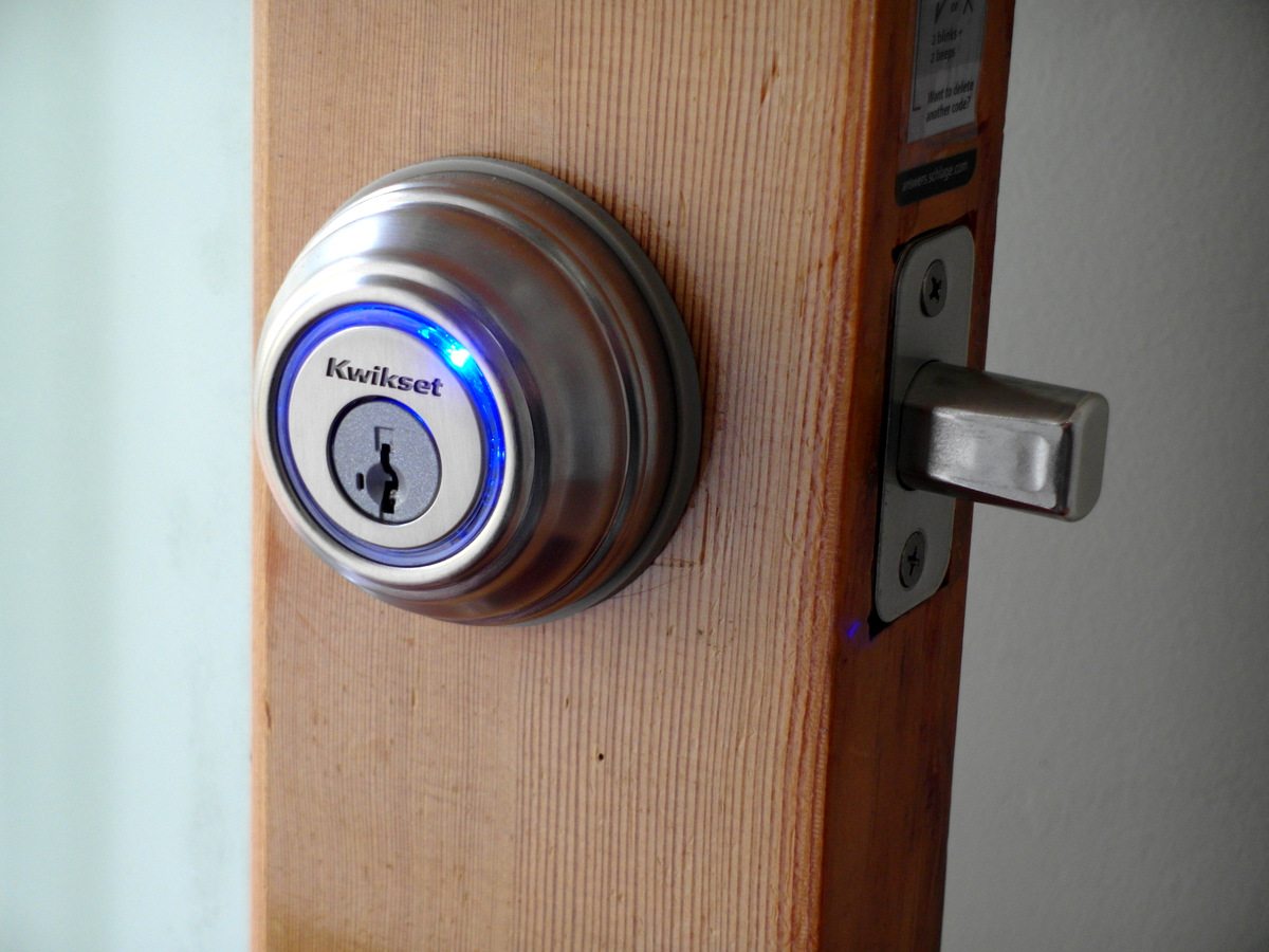 Kwikset-Kevo-011.jpg