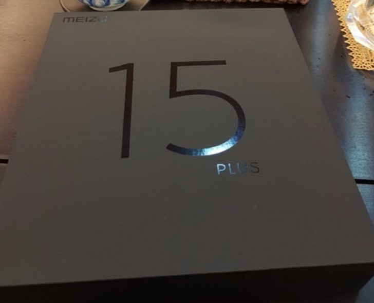 Meizu 15 Plus.jpg