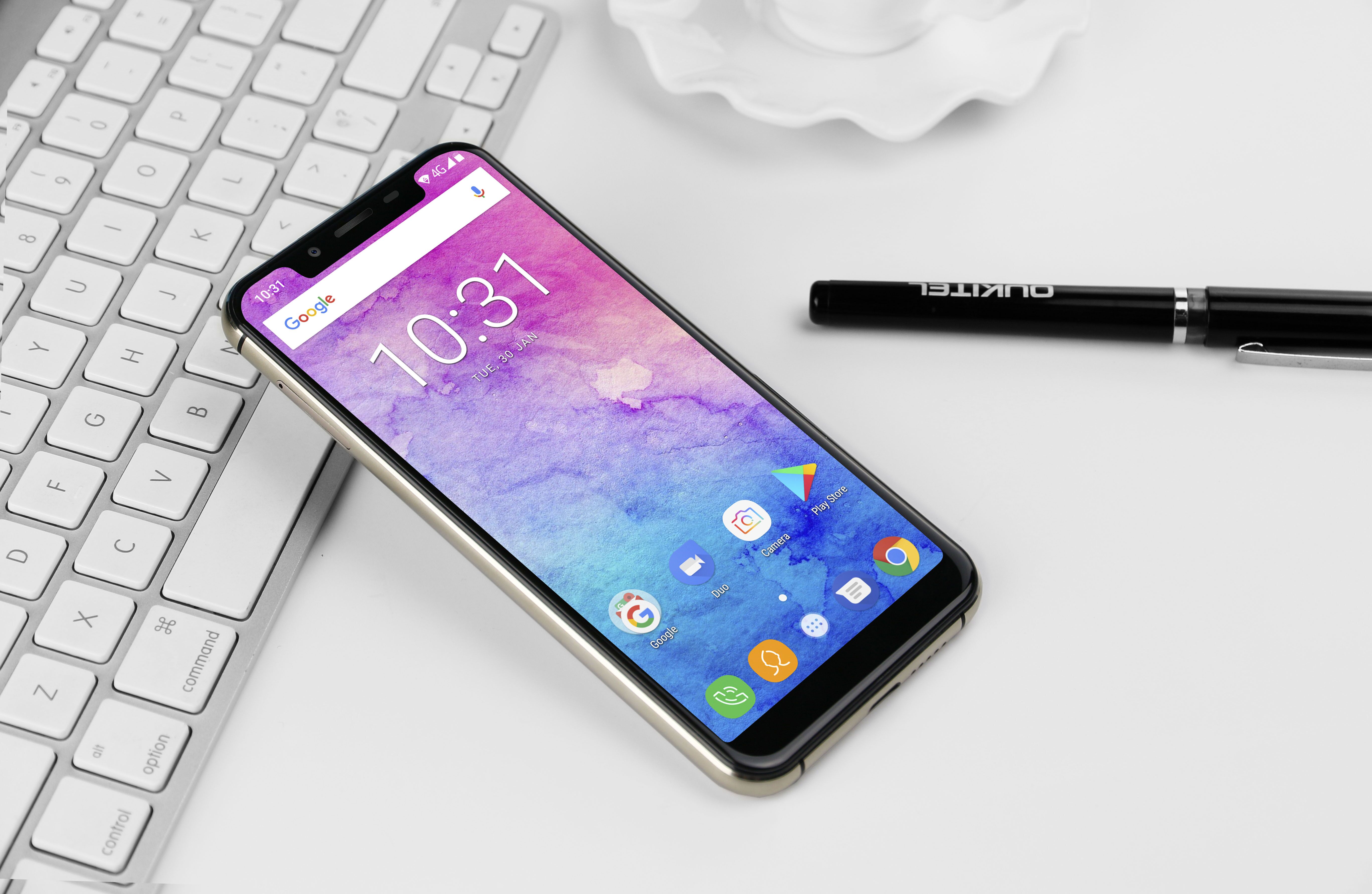 OUKITEL U18 gold front.jpg