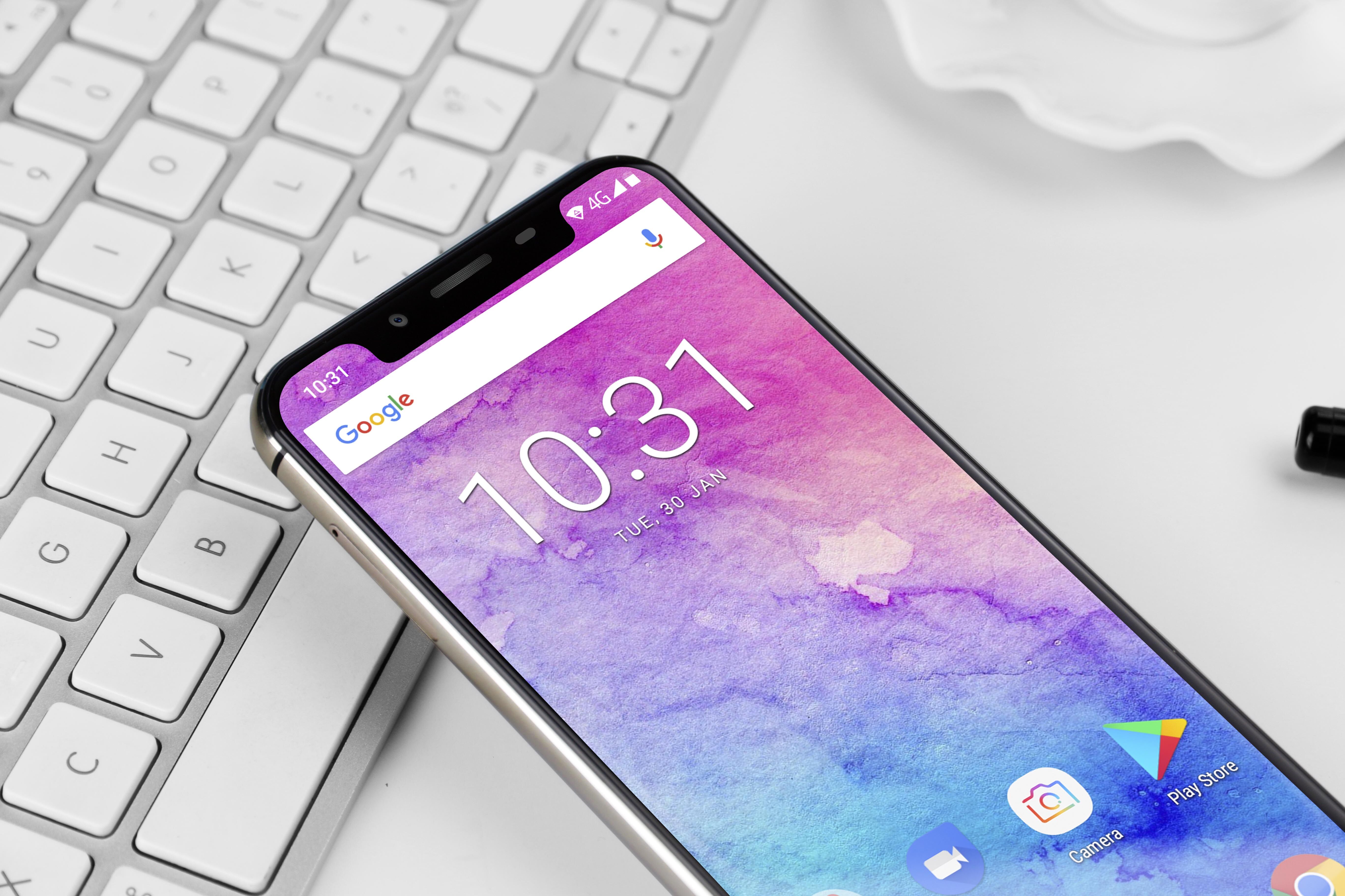 OUKITEL U18 gold.jpg