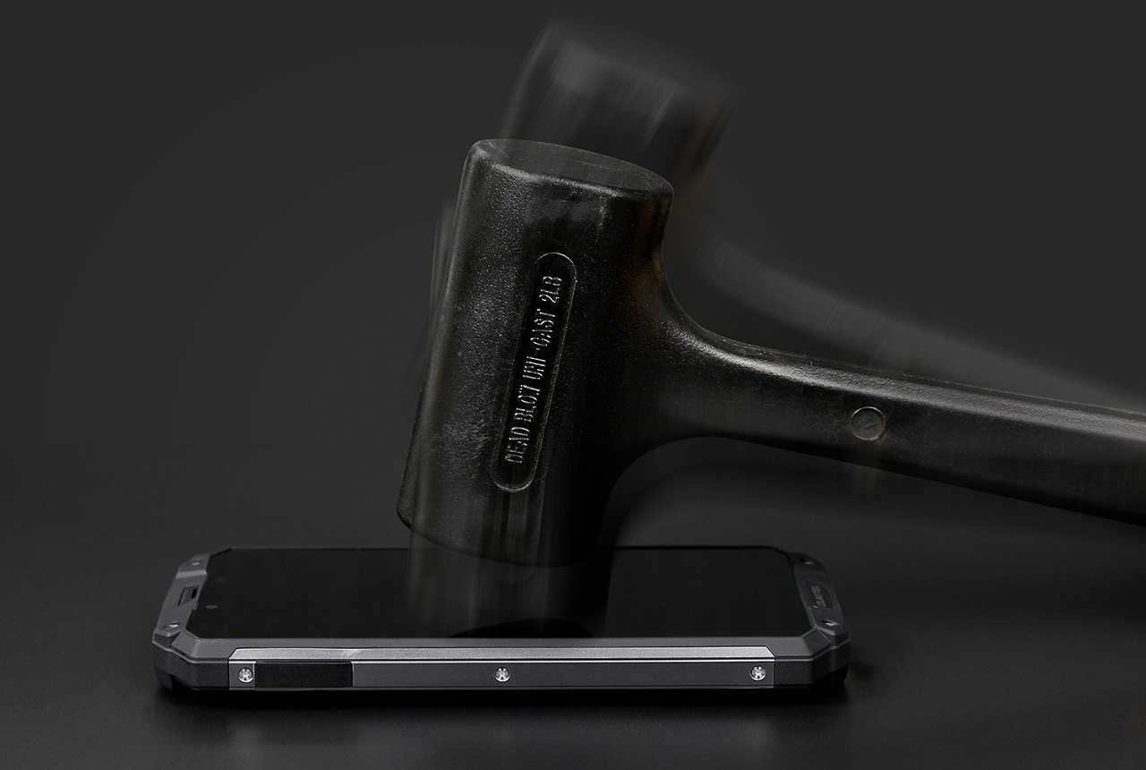 OUKITEL WP2 shock prood.jpg