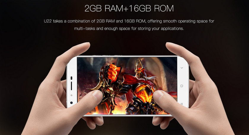 OUKITEL-U22-plays-game.jpg