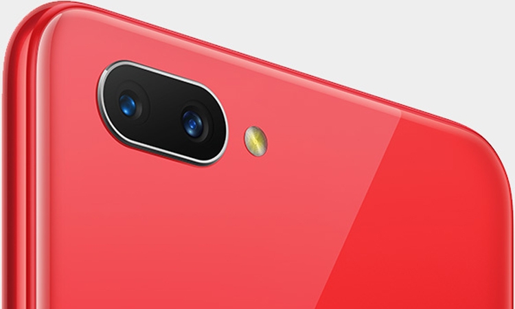 Oppo A3s 2.jpg