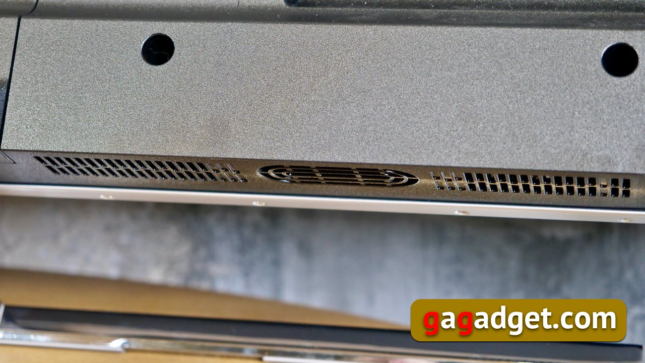 Для тех, кто хочет больше возможностей: обзор телевизора Philips 50PUS8545 с Ambilight-100