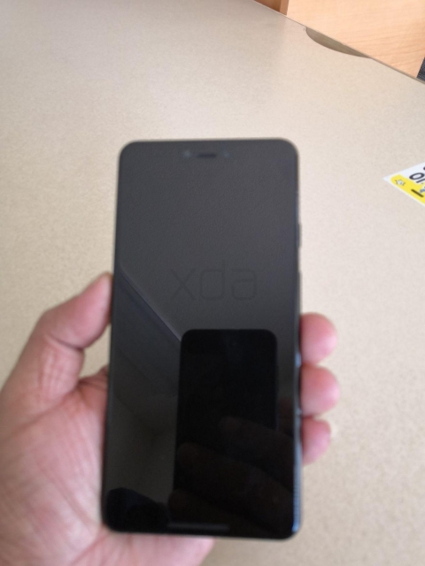 Pixel-3-XL-3.jpg