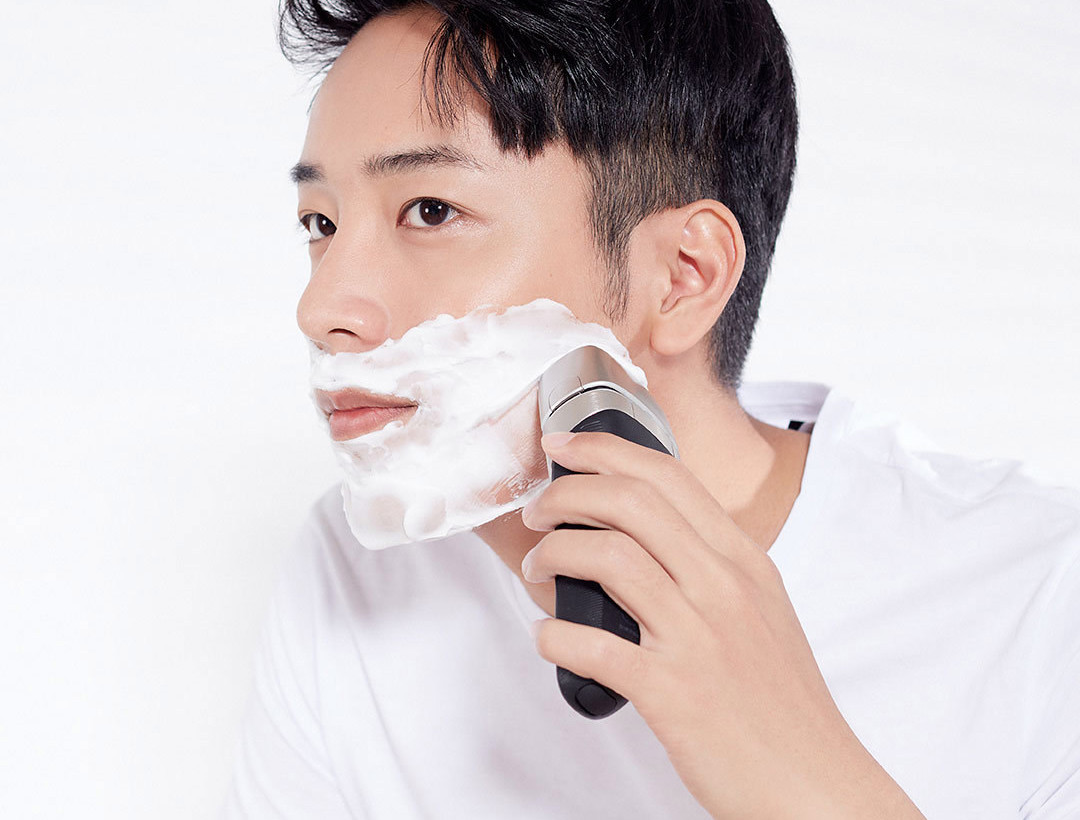SMATE-Four-Blade-Electric-Shaver-6.jpg