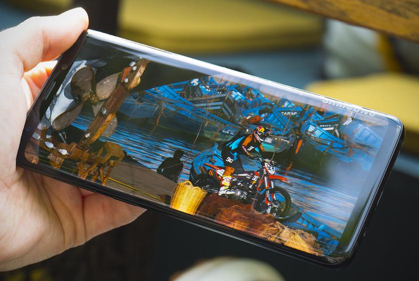 Samsung smartohpne for gamers.jpg