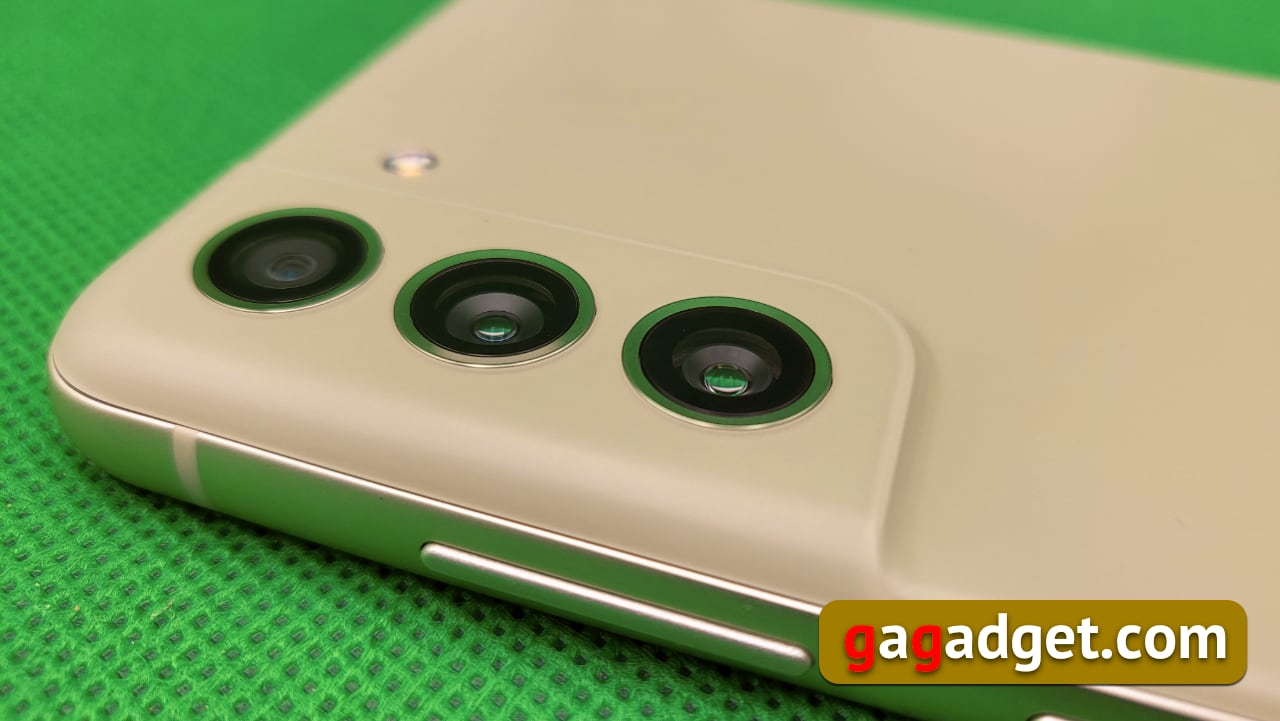 Мастерство фланговых маневров: чем станет для рынка Samsung Galaxy S21 FE — первый смартфон на Android 12-4
