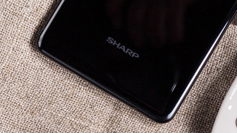 Sharp-Aquos-S3-5-1.jpg