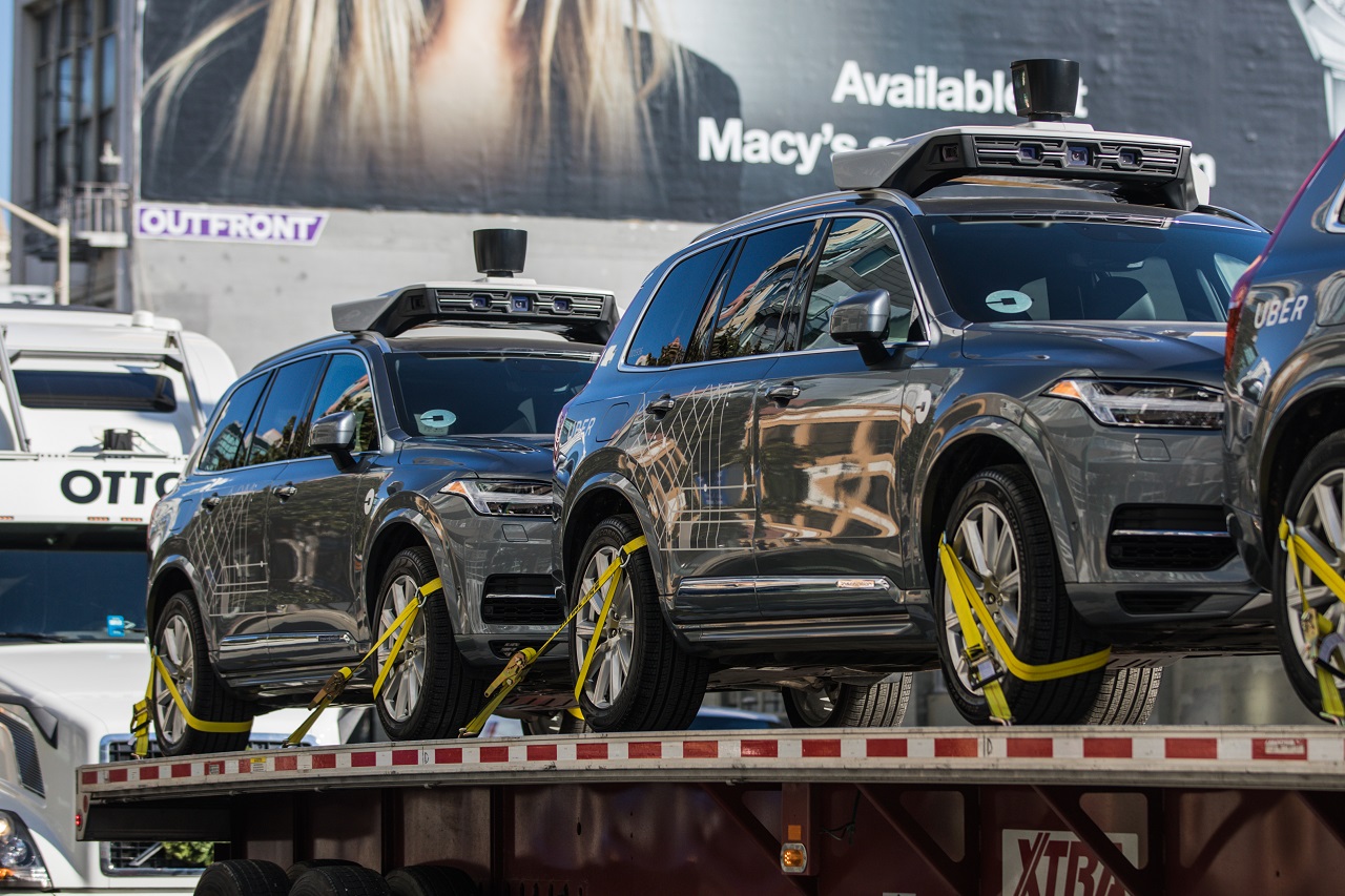 Volvo XC90-uber.jpg