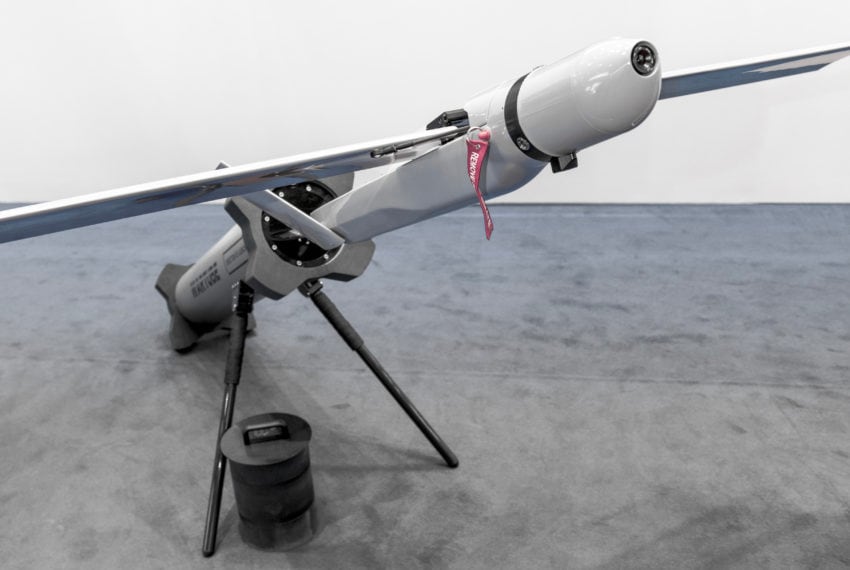 Українська армія почала використовувати польські дрони-камікадзе Warmate: розповідаємо про можливості цих боєприпасів, що баражують-2 Українська армія почала використовувати польські дрони-камікадзе Warmate: розповідаємо про можливості цих боєприпасів, що баражують-2