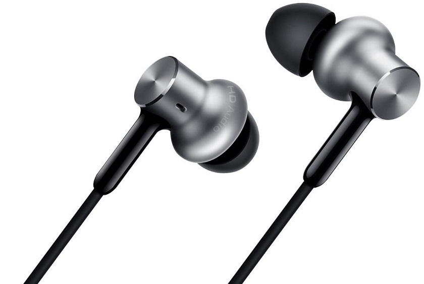 Скидки на гаджеты Xiaomi в GearBest-3 Xiaomi In-ear Hybrid Earphones Pro.jpg